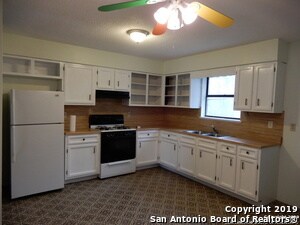 Building Photo - 1008 Longleaf Dr