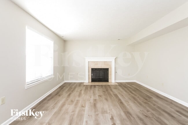 Building Photo - 12207 Tallowtree Ct
