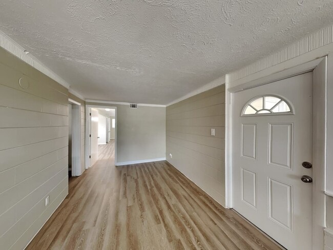 Building Photo - 10110 66th Ave