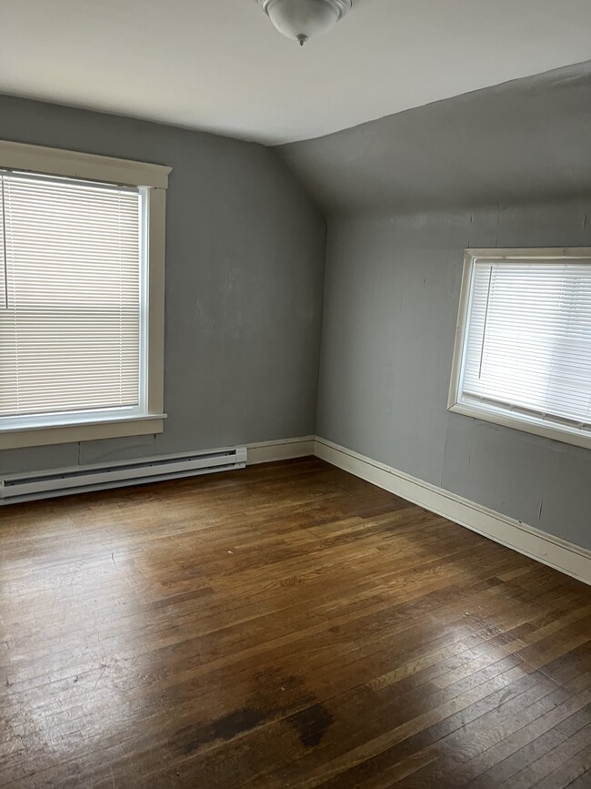 Bedroom 1 - 1144 W 9th St