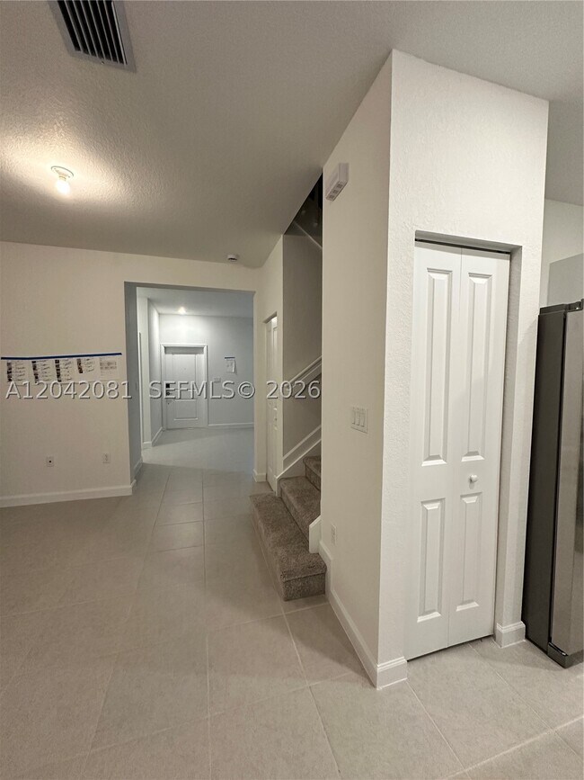 Building Photo - 2889 25rd 2889