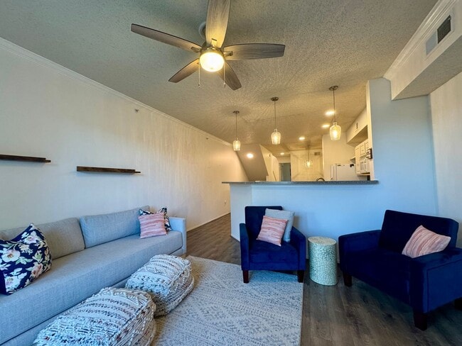 Building Photo - 2 Bedroom 2 Bath Available NOW in Superior