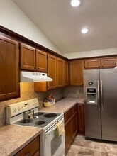 Building Photo - 8401 Woodhue Dr