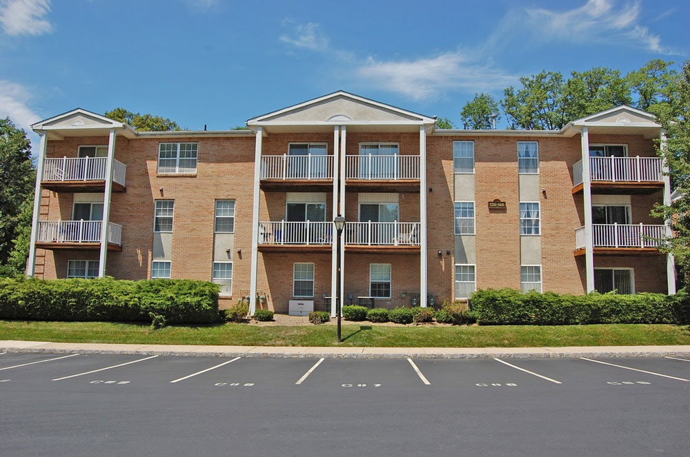 Hanover Hills - 211 Vista Dr