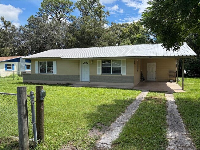 Foto del edificio - 4205 NE 11th Ave