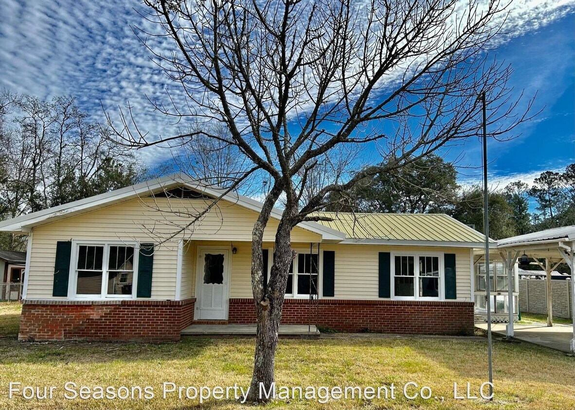 3 br, 1 bath House 13016 Marvin Street House Rental in Biloxi, MS