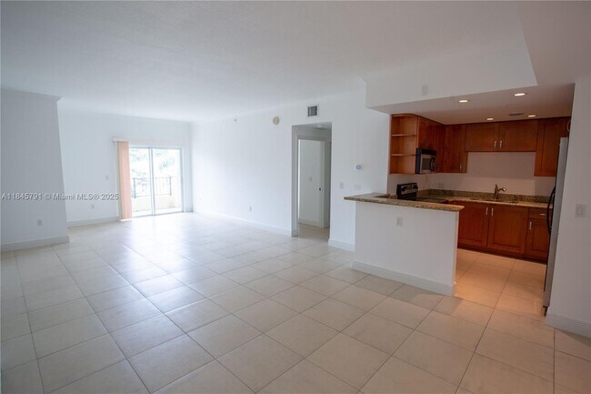 Building Photo - 20 Calabria Ave