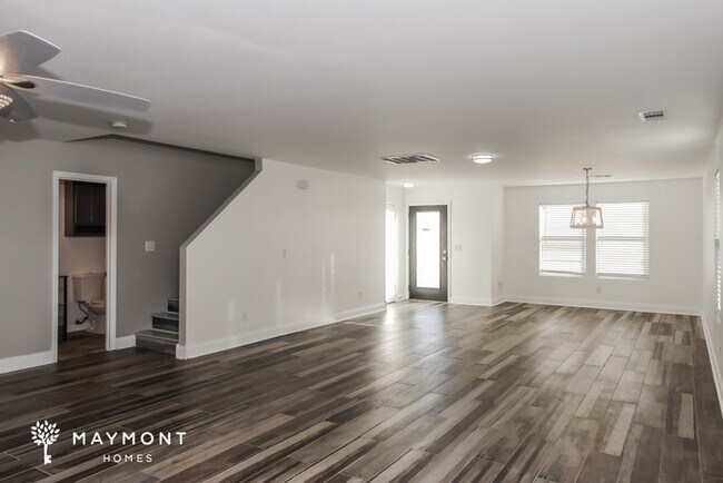 Foto del edificio - 101 Rein Dance Ln