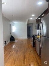 Building Photo - 2909 Wilson Ave