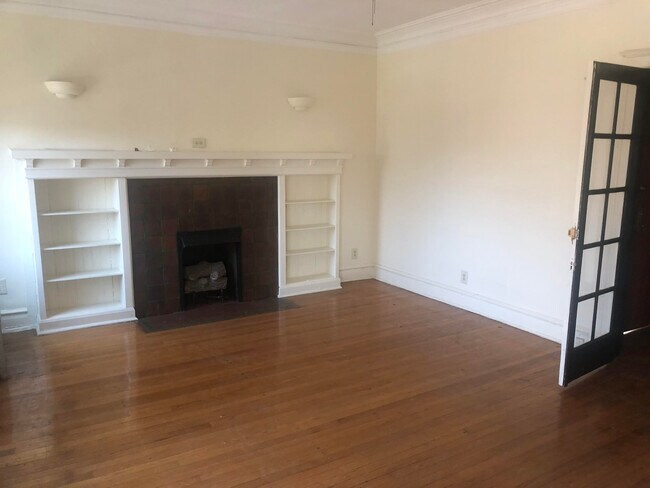 Foto del edificio - 4139 S Michigan Ave