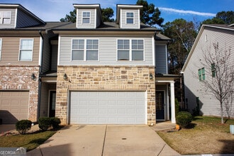 Building Photo - 384 Mulberry Row