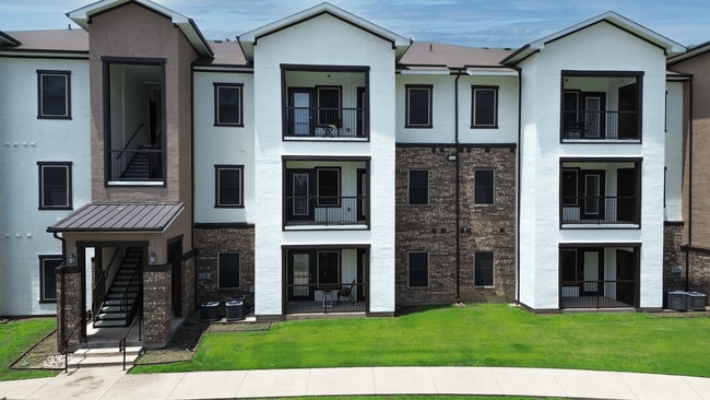 Foto del edificio - Creed Canyon Apartments