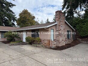 Building Photo - 6651 E Burnside St