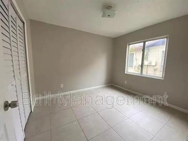 Photo - 5523 Lehigh Ave Apartment