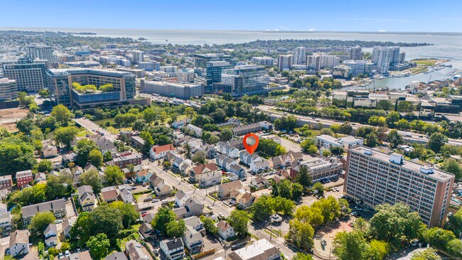 Foto del edificio - 14 Taylor St