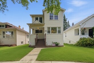 Building Photo - 2231 N 75th Ave