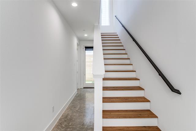 Foto del edificio - 5714 Lindell Ave