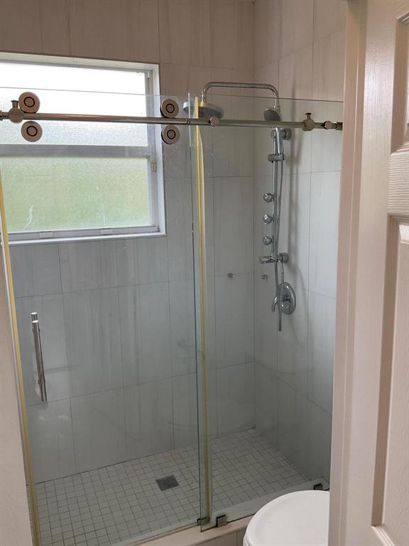 Foto del edificio - 6639 Hidden Cove Dr