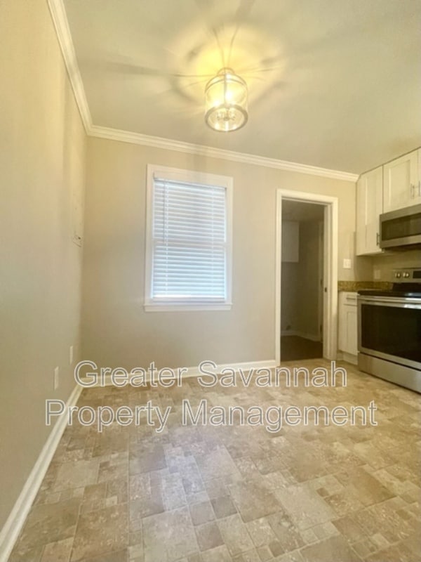 Foto del edificio - 2114 E 62nd St