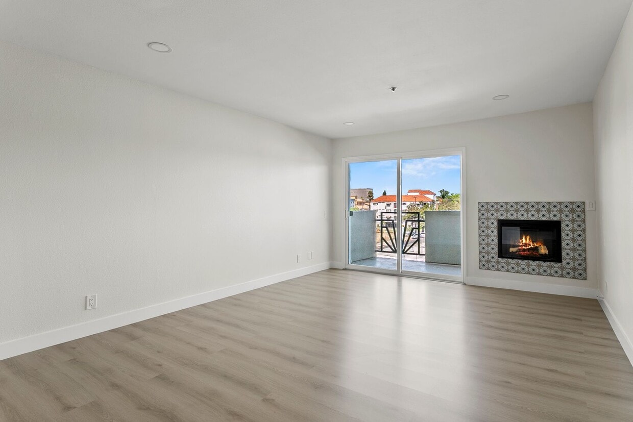 Primary Photo - Newly Remodeled 1-Bed Condo in The Spectru...