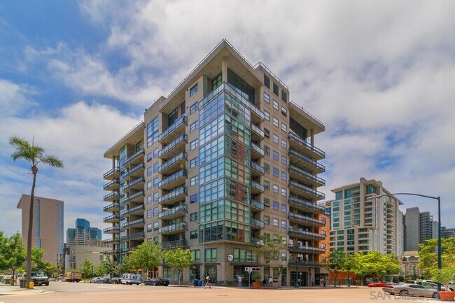 Building Photo - 1494 Union St