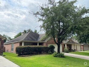 Building Photo - 26962 Armor Smith Dr