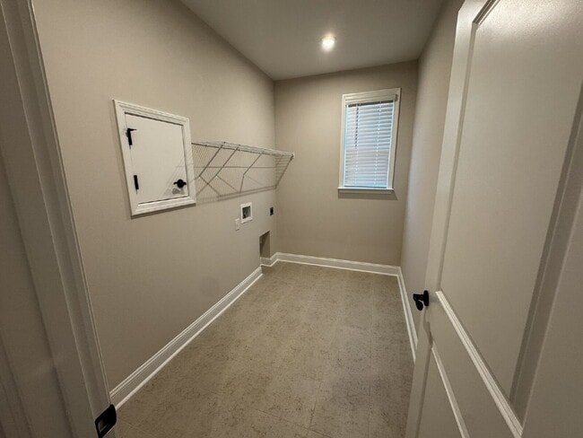 Foto del edificio - Home for Rent