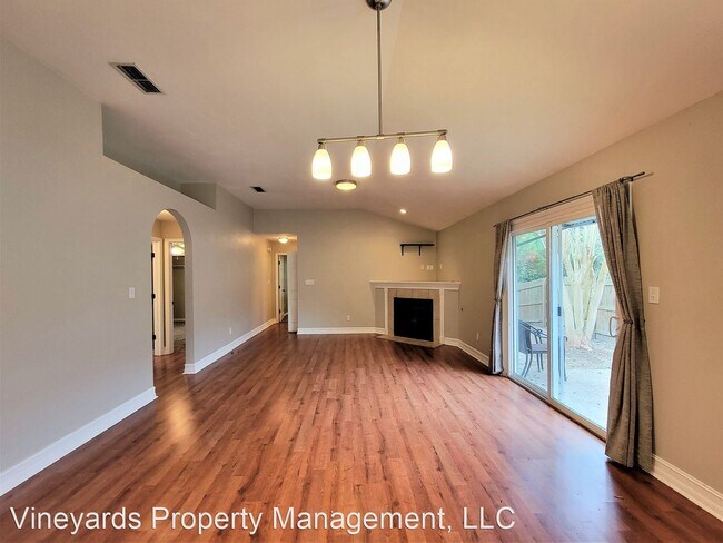 Building Photo - 3 br, 2 bath House - 2921 Alexis Lane