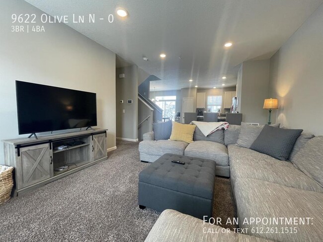 Foto del edificio - 9622 Olive Ln N