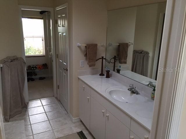 Foto del edificio - 15144 Lakeland Cir