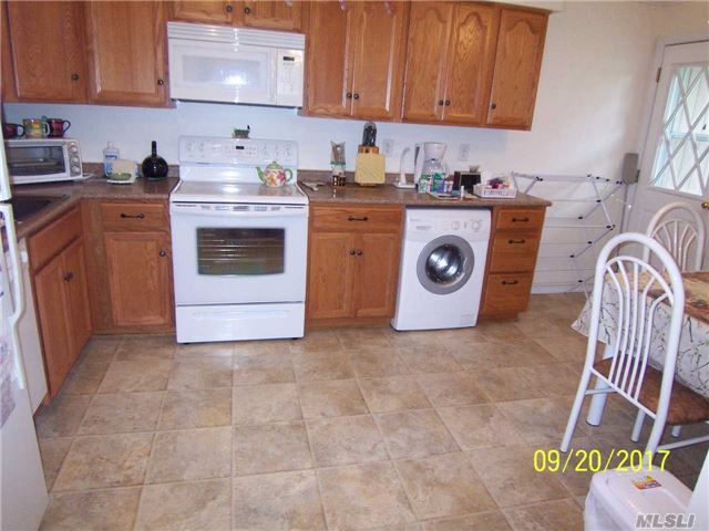 Building Photo - 184 Farber Dr