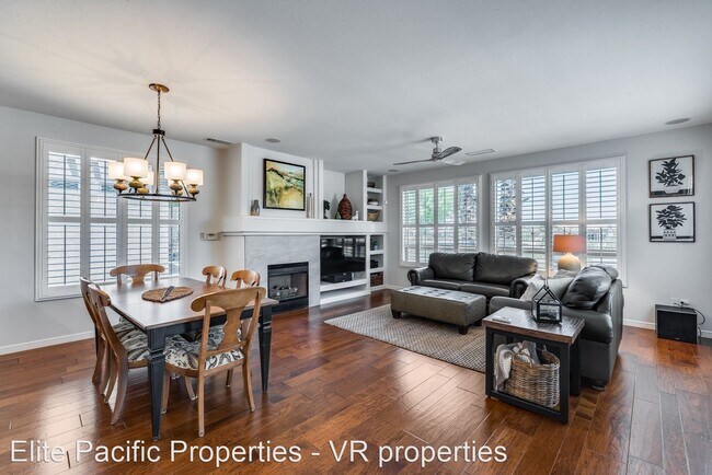 Foto del edificio - 2 br, 2 bath House - 18217 N San Salvador Ct