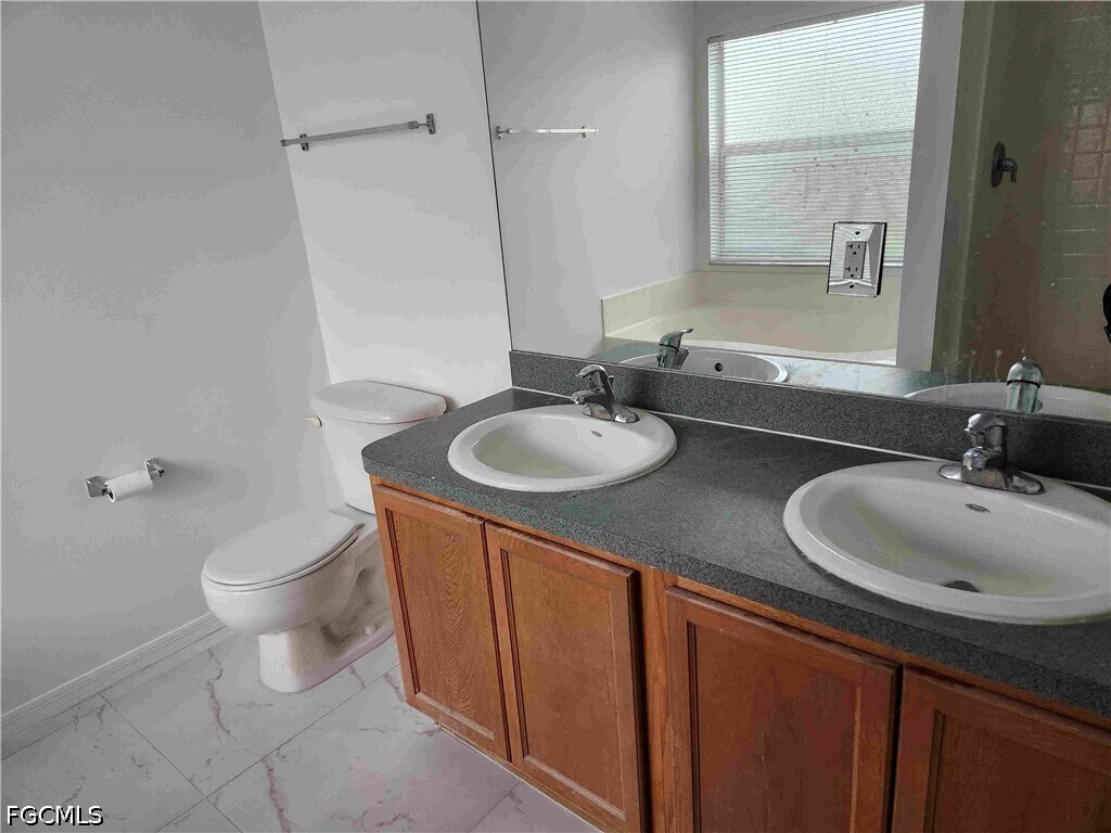 Foto del edificio - 14980 Coopers Hawk Way