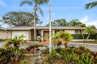 Building Photo - 1501 N 46th Ave