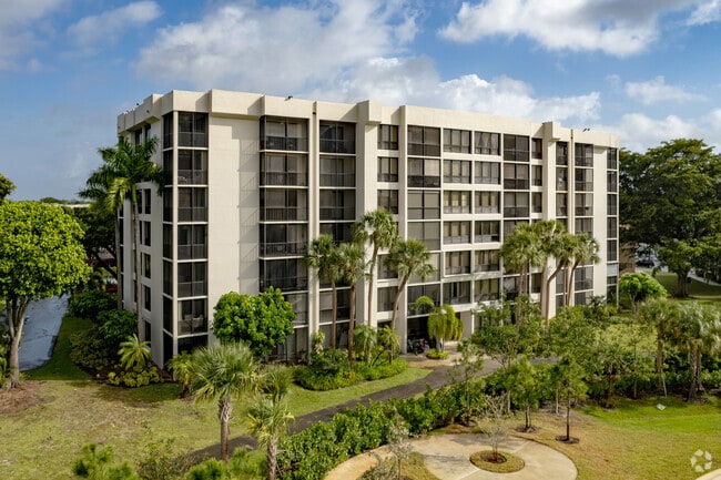 Wellesley Park Condos I