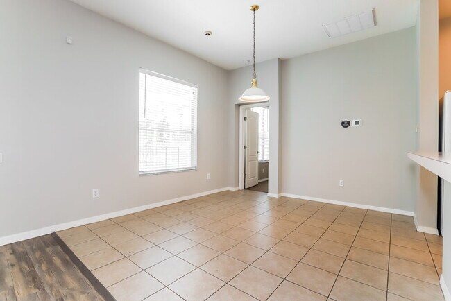 Foto del edificio - 22135 Red Jacket Ln