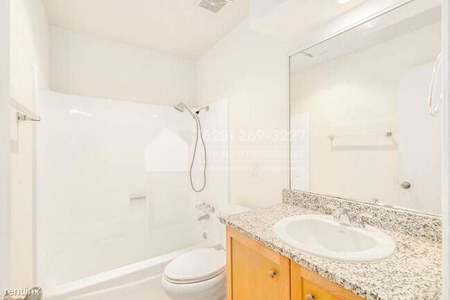 Building Photo - 3 br, 2 bath House - 1008 Ridgeline Dr -