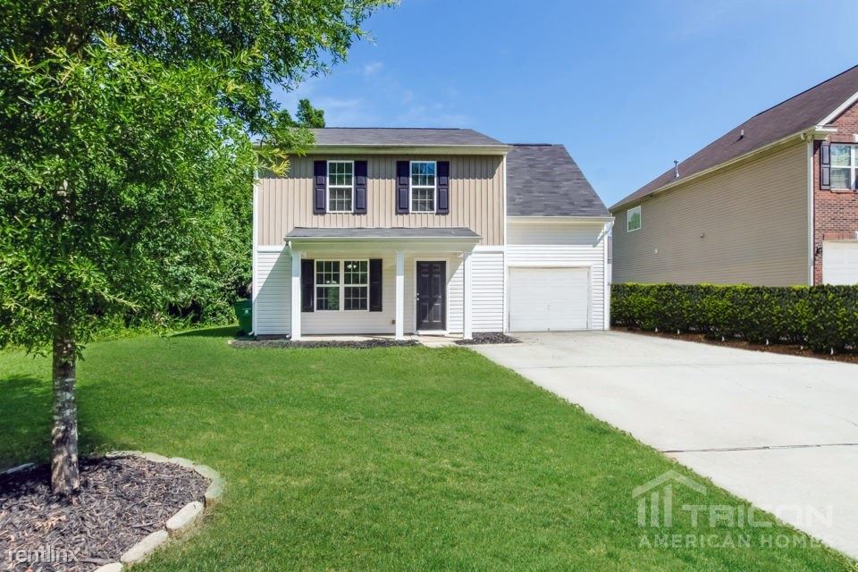 8203 4 Sisters Ln, Charlotte, NC 28215 House for Rent in Charlotte