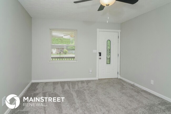 Foto del edificio - 10902 Waycross Ave