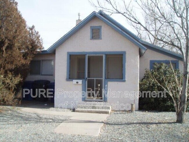 Building Photo - 406 Harvard SE