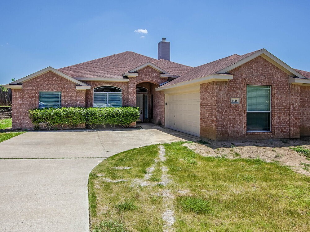 Primary Photo - 6428 Canyon Lake Dr