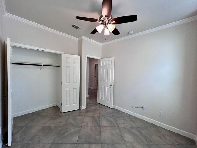 Building Photo - 7307 BAR K RANCH ROAD