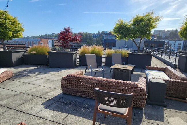 Foto del edificio - Mercerview Apartments