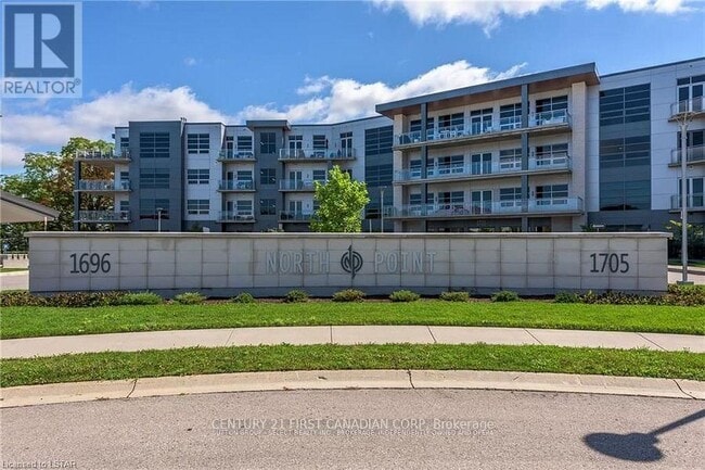 Building Photo - 1705-1705 Fiddlehead Pl