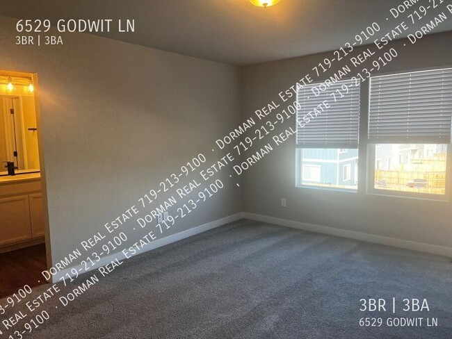 Building Photo - 6529 Godwit Ln