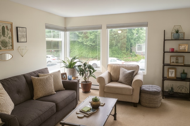 Interior Photo - Marine Vista