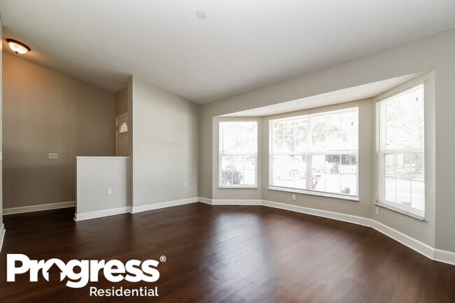 Foto del edificio - 5803 Taywood Dr