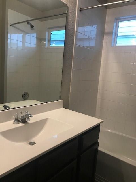 Foto del edificio - 2103 Arborside Dr