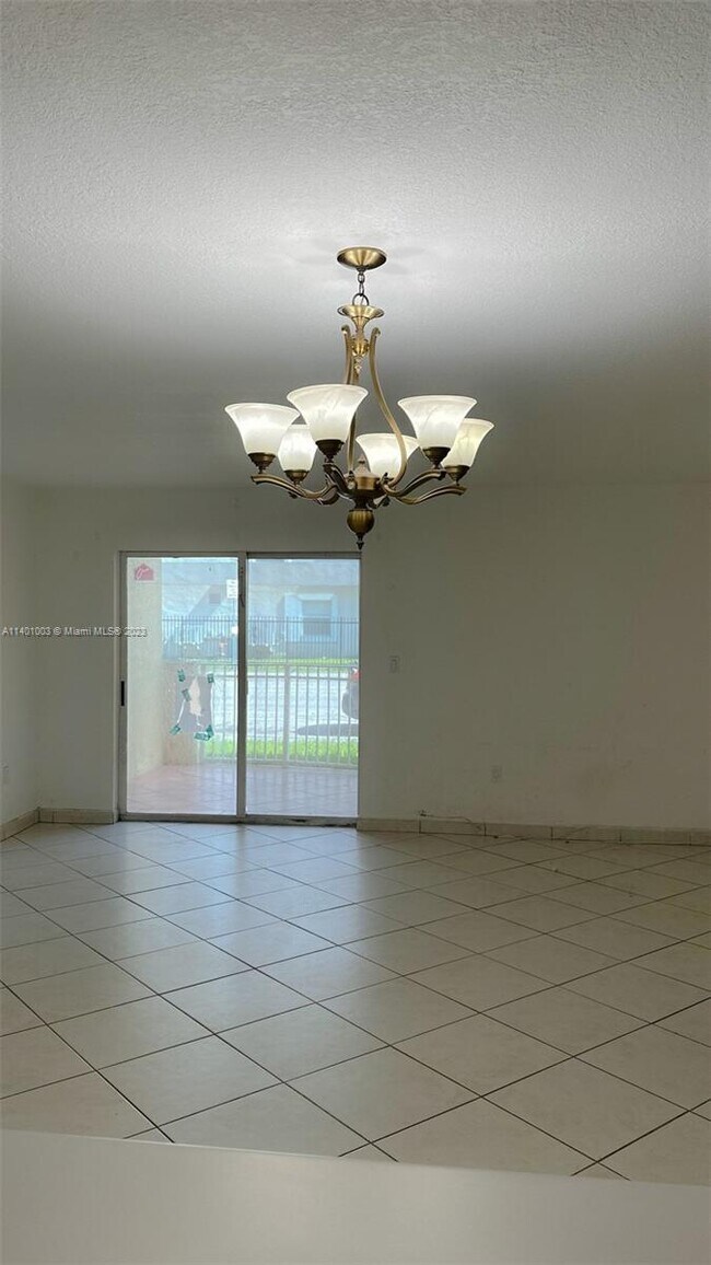Foto del edificio - 21 E 3rd St