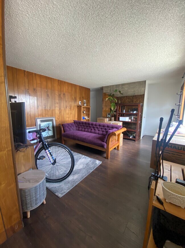 Building Photo - 5380 S 4420 W